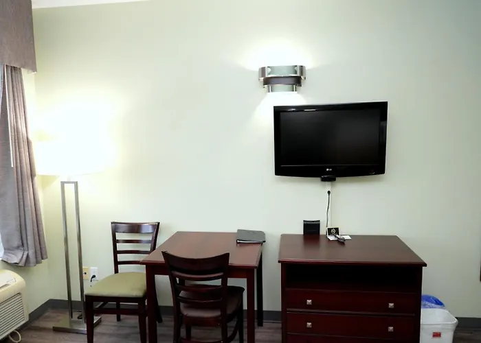 Econo Lodge Huntsville - Hunters Bay